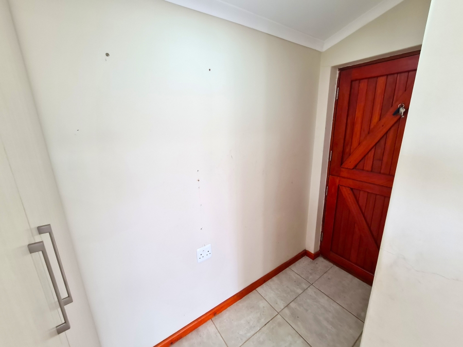 2 Bedroom Property for Sale in Jeffreys Bay Central Eastern Cape
